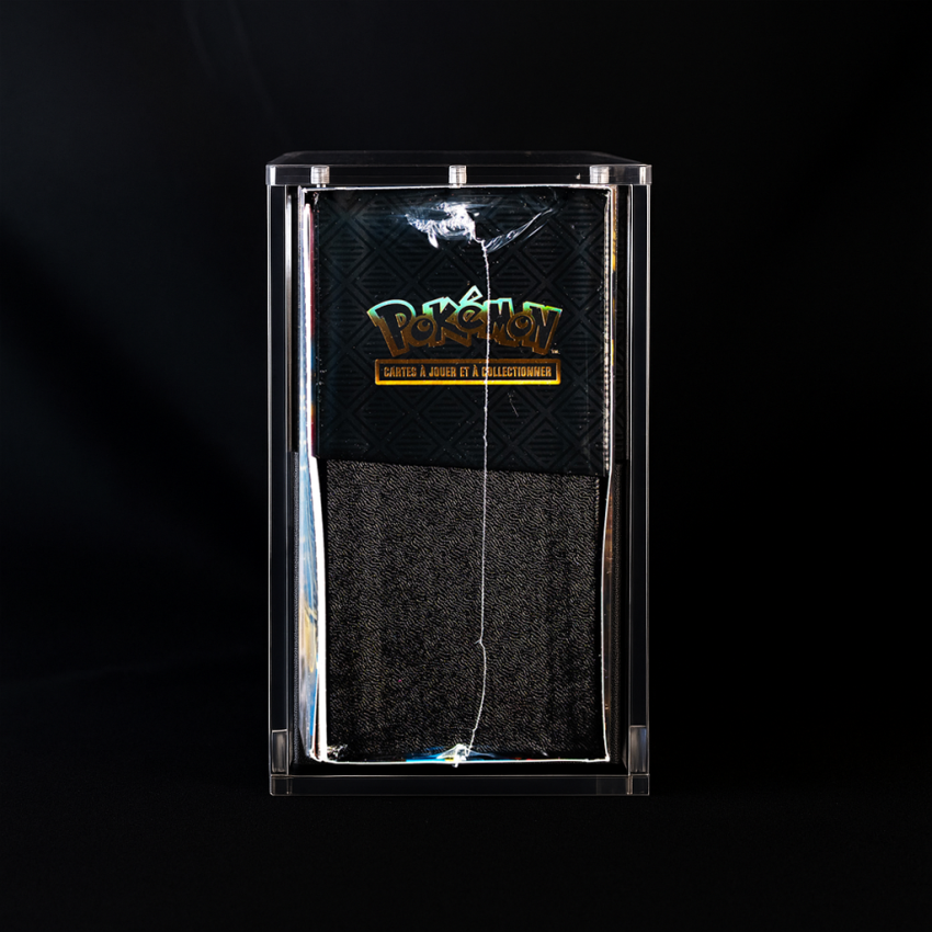 Protection Acrylique "Poke-Élite" – Boîte ETB Pokémon® | Boîtier Transparent Anti-UV Premium | 4 Temples